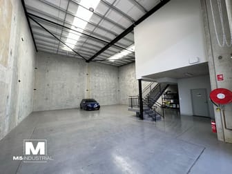 Click to view all images 2/37 Anzac Avenue Smeaton Grange NSW 2567 - Image 2