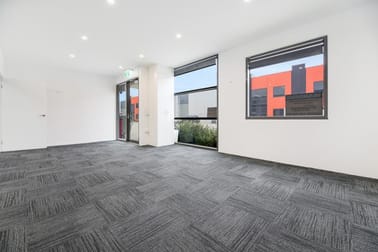 10 Trinity Way Pakenham VIC 3810 - Image 3