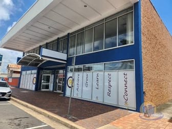Upstairs/205 Bourbong Street Bundaberg Central QLD 4670 - Image 2