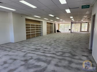 Upstairs/205 Bourbong Street Bundaberg Central QLD 4670 - Image 3