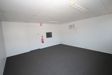 21/62 Keane Street Currajong QLD 4812 - Image 2