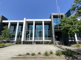 Click to view all images Level 1/660 Lorimer Street Port Melbourne VIC 3207 - Image 1