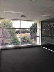1/16 LANGMORE LANE Berwick VIC 3806 - Image 2