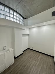 Shop 2/8 Stuart Street Bulimba QLD 4171 - Image 1
