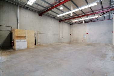 2/19 Mordaunt Circuit Canning Vale WA 6155 - Image 3