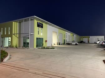 2/38 Southern Cross Circuit Urangan QLD 4655 - Image 1