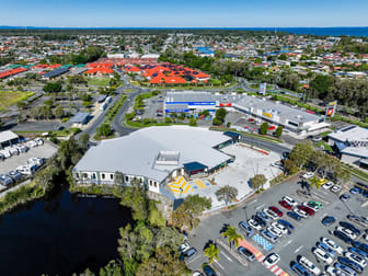 T2/4 Fortune Avenue Bongaree QLD 4507 - Image 1