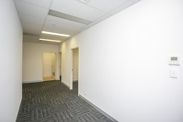 2A Gemstone Boulevard Carine WA 6020 - Image 2