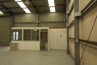 5/30 Wood Street South Geelong VIC 3220 - Image 2