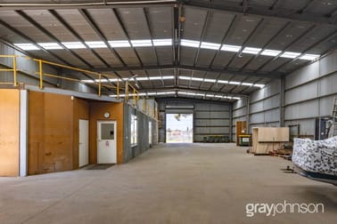 Click to view all images 12 Ayton Street Sunshine North VIC 3020 - Image 3