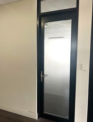 Level 1, 6/113 Scarborough Street Southport QLD 4215 - Image 3