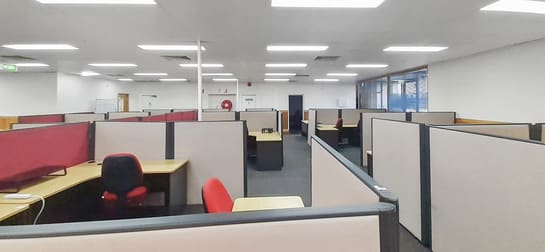 Level 1, Office 1/141 Goondoon Street Gladstone QLD 4680 - Image 2