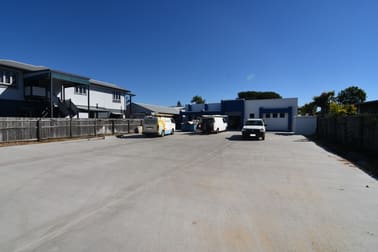 177 Ross River Road Mundingburra QLD 4812 - Image 2