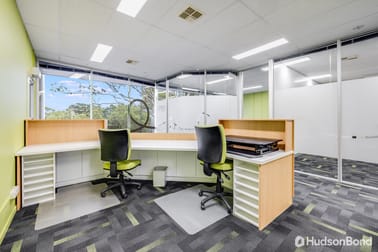 6/18 Sherbourne Road Greensborough VIC 3088 - Image 3