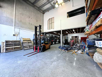 Click to view all images 10/76 Township Drive Burleigh Heads QLD 4220 - Image 3