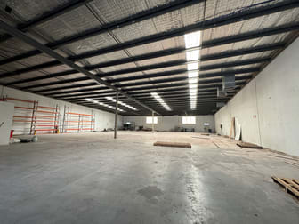 space/18 Industry Place Bayswater VIC 3153 - Image 1