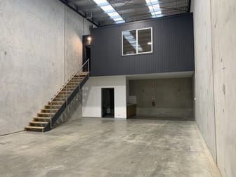 7/11 Newcastle Street Newtown VIC 3220 - Image 2