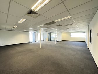 Unit 3/Unit 3, 40-44 Cook Street Port Melbourne VIC 3207 - Image 3