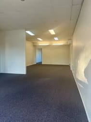 3/11 Marsh Street Armidale NSW 2350 - Image 2