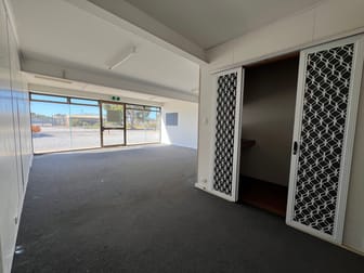 3 & 4b/70 How Road Aldinga Beach SA 5173 - Image 3