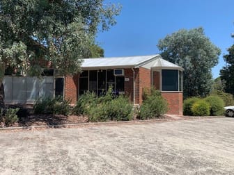 4/1601 Main Road Research VIC 3095 - Image 2