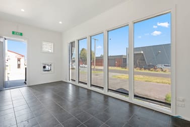 8 Frank Street Mornington VIC 3931 - Image 2