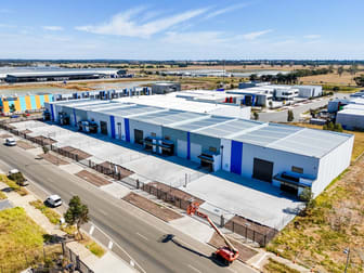42-50 Whitfield Boulevard Cranbourne West VIC 3977 - Image 3