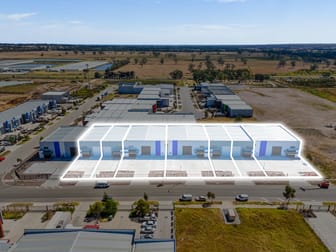 42-50 Whitfield Boulevard Cranbourne West VIC 3977 - Image 2