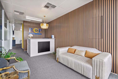 2/69 Pakington Street Geelong West VIC 3218 - Image 2
