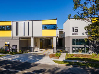 2/15 Jubilee Avenue Warriewood NSW 2102 - Image 3