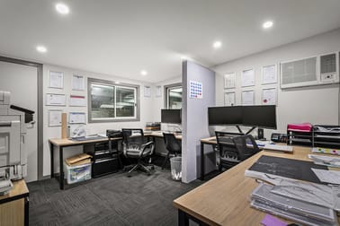 Unit 3/4-6 Artisan Rd Seven Hills NSW 2147 - Image 2