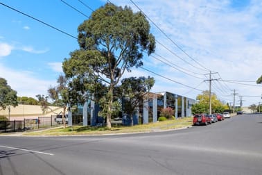 Unit 2/1A Neutron Place Rowville VIC 3178 - Image 2