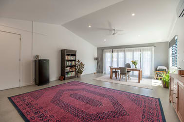 Office 1/18 Centennial Circuit Byron Bay NSW 2481 - Image 2