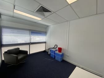 16/42 Bundall Road Bundall QLD 4217 - Image 2