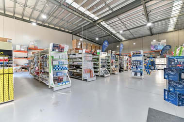 Unit 1/1225 Koo Wee Rup Road Pakenham VIC 3810 - Image 2