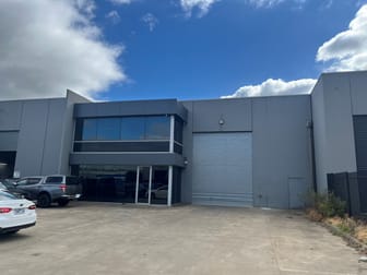 10 Royan Place Bayswater VIC 3153 - Image 2