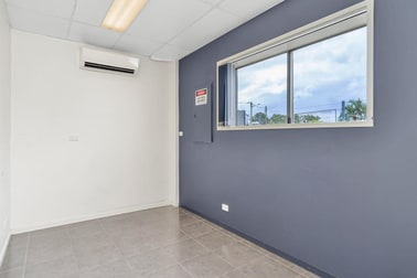 For Sale or Lease/12 Glasson Street Emerald QLD 4720 - Image 3