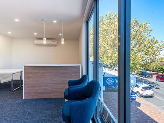 5/176 Main Street Mornington VIC 3931 - Image 2
