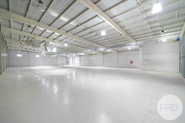 2/77 Trail Street Wagga Wagga NSW 2650 - Image 1