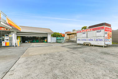 203 Gallaghers Road Glen Waverley VIC 3150 - Image 3