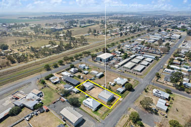 32 Queen Street Oakey QLD 4401 - Image 1