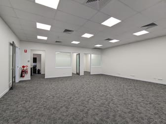 2/5 Mill Street Toowoomba City QLD 4350 - Image 3