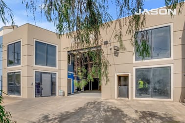 2/72 Barrie Road Tullamarine VIC 3043 - Image 2