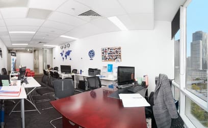802/2 Queen Street Melbourne VIC 3000 - Image 3