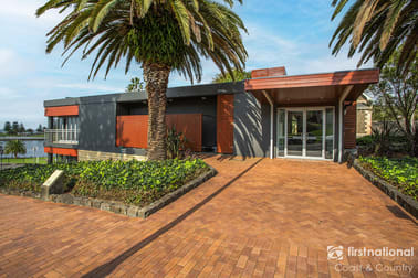 2/2 Minnamurra Street Kiama NSW 2533 - Image 2