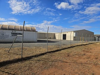 4 Roberts Close Irymple VIC 3498 - Image 2