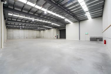 Unit B/43 Commercial Drive Pakenham VIC 3810 - Image 3