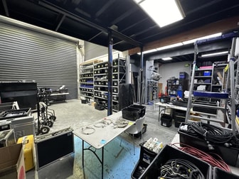 7-345 Plummer Street Port Melbourne VIC 3207 - Image 2