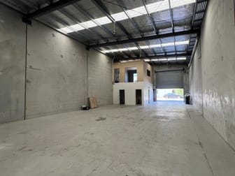 4/1 Clelland Road Brooklyn VIC 3012 - Image 2