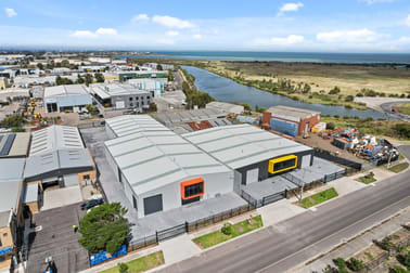 4, 4A & 6 Racecourse Road Williamstown VIC 3016 - Image 2